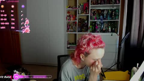 Snapshot of school_love chatting on 18, 5, 2026 Rina online show from 18, 5, 2026