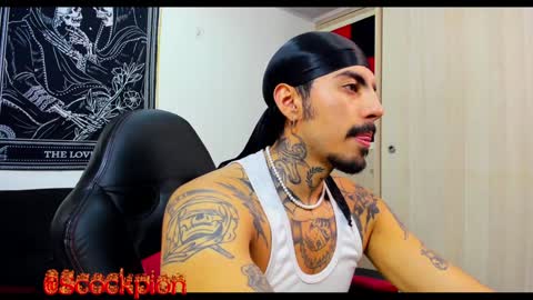 Snapshot of scockpion_ chatting on 22, 1, 2025 Alejandro help me to reach 200 thumps up online show from 22, 1, 2025