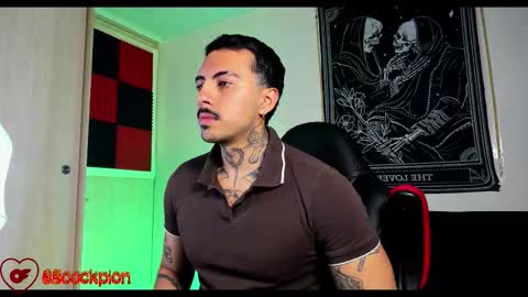 Snapshot of scockpion_ chatting on 10, 10, 2025 Alejandro help me to reach 200 thumps up online show from 10, 10, 2025