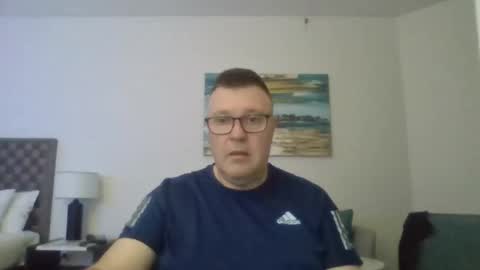 Snapshot of scoobs71 chatting on 28, 4, 2026 Scoobs online show from 28, 4, 2026