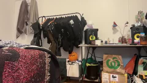 Snapshot of scorpio_kia chatting on 3, 11, 2025 scorpio_kia online show from 3, 11, 2025