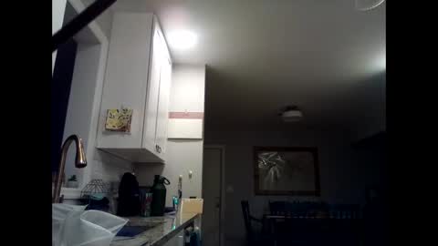 Snapshot of scottyknows101 chatting on 15, 4, 2026 scottyknows101 online show from 15, 4, 2026