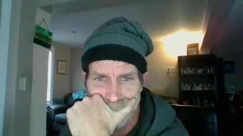 GettOffMyLawn online show from 29, 1, 2025