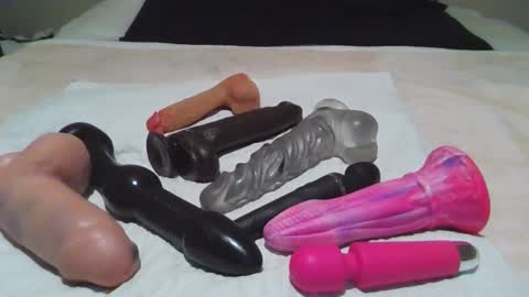 SDBeachfreaks online show from 2, 11, 2025