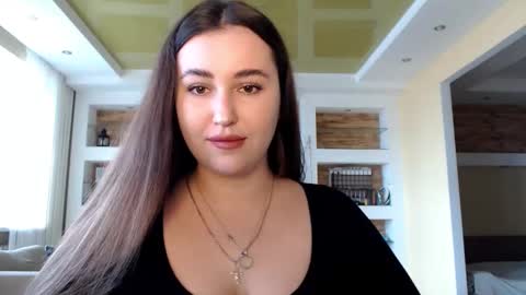 Snapshot of sea_cocktail chatting on 13, 12, 2024 Elizabeth  online show from 13, 12, 2024