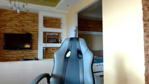 Snapshot of sea_cocktail chatting on 27, 9, 2025 Elizabeth  online show from 27, 9, 2025