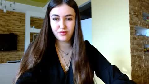 Snapshot of sea_cocktail chatting on 16, 10, 2025 Elizabeth  online show from 16, 10, 2025