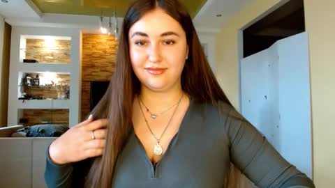 Snapshot of sea_cocktail chatting on 17, 10, 2025 Elizabeth  online show from 17, 10, 2025