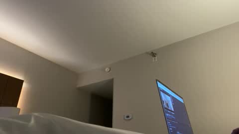 seanjohnsen online show from 19, 11, 2025