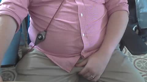 Snapshot of seathrough chatting on 17, 10, 2025 Falco J online show from 17, 10, 2025