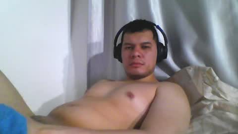 Snapshot of seb5759 chatting on 6, 6, 2026 seb5759 online show from 6, 6, 2026