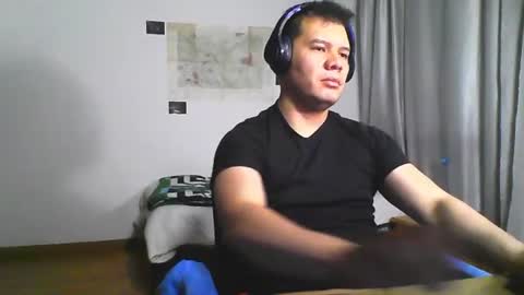 Snapshot of seb5759 chatting on 17, 6, 2026 seb5759 online show from 17, 6, 2026