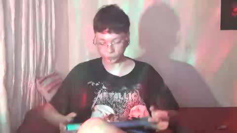 Snapshot of sebasslops chatting on 21, 11, 2025 Sebas online show from 21, 11, 2025