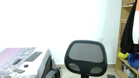 Snapshot of sebasslops chatting on 19, 3, 2026 Sebas online show from 19, 3, 2026