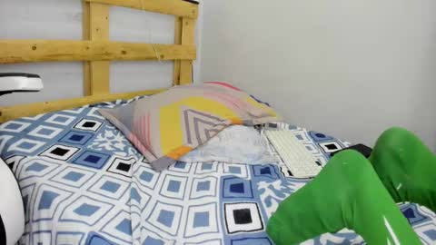 sebastian 0422 online show from 19, 1, 2025