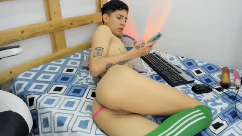 Snapshot of sebastian_0422 chatting on 2, 10, 2025 sebastian 0422 online show from 2, 10, 2025