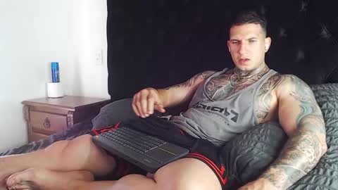 Sebastian online show from 7, 4, 2026