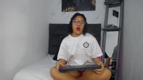 Snapshot of sebastian_n_alinson chatting on 3, 12, 2024 sebastian n alinson online show from 3, 12, 2024