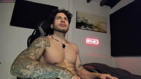 Snapshot of sebastianortizm chatting on 23, 4, 2026 Lucian Sinclair online show from 23, 4, 2026