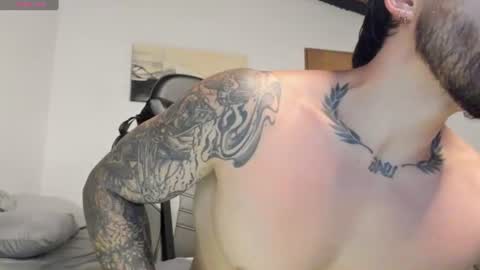 Snapshot of sebastianortizm chatting on 18, 7, 2026 Lucian Sinclair online show from 18, 7, 2026