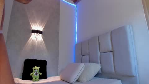 Snapshot of sebastiian69_ chatting on 9, 9, 2025 Sebas online show from 9, 9, 2025