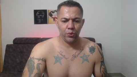 Snapshot of sebastiian_hard chatting on 8, 3, 2025 sebastiian_hard online show from 8, 3, 2025