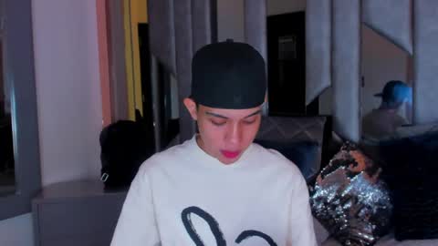 Snapshot of sebax_00 chatting on 24, 5, 2026 Sebastian online show from 24, 5, 2026