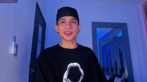 Snapshot of sebax_00 chatting on 13, 7, 2026 Sebastian online show from 13, 7, 2026