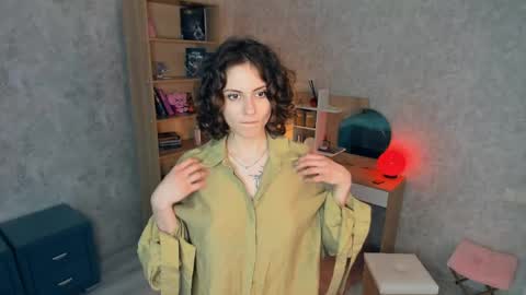 Mia online show from 16, 5, 2026