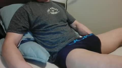 Snapshot of secretbro1 chatting on 24, 11, 2025 secretbro1 online show from 24, 11, 2025