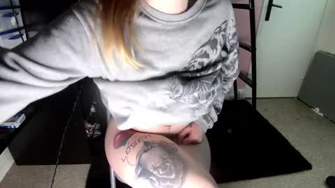 secretcouple67 online show from 19, 2, 2026