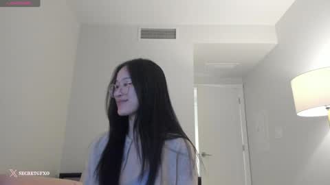 Angela online show from 5, 2, 2025
