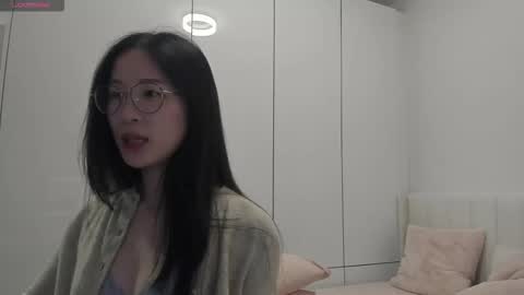 Snapshot of secretgirlfriendxo chatting on 29, 11, 2025 Angela online show from 29, 11, 2025
