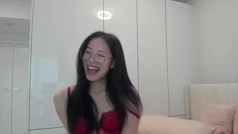 Snapshot of secretgirlfriendxo chatting on 13, 12, 2025 Angela online show from 13, 12, 2025