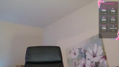 Mariot  Mery for short ..never call me PET NAMES in FREECHAT mom momy baby or sweety  online show from 19, 11, 2025