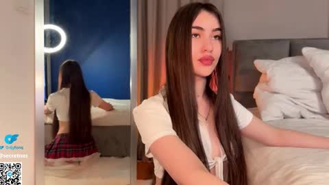 Secret online show from 4, 12, 2025