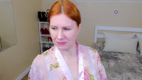 Snapshot of seductive_foxy_ chatting on 23, 2, 2026 seductive_foxy_ online show from 23, 2, 2026