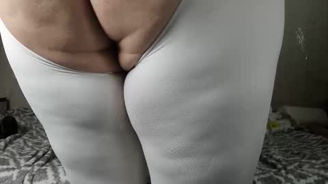 seductive_she_wolf online show from 12, 9, 2025