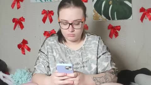 seductive_she_wolf online show from 15, 12, 2025