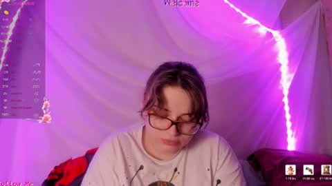 Snapshot of seductive_she_wolf chatting on 9, 6, 2026 seductive_she_wolf online show from 9, 6, 2026