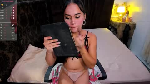 Snapshot of seductivechealsy chatting on 6, 11, 2025 YOUR LOVES CHEALSY online show from 6, 11, 2025