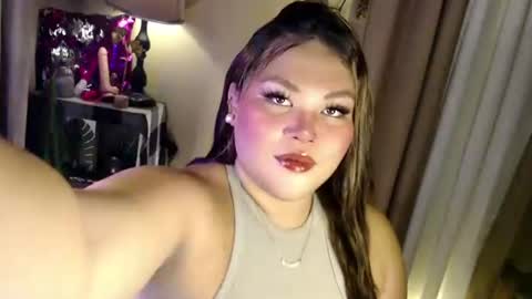 Snapshot of seductivecurvesxxx chatting on 19, 6, 2026 Its me Jazzi online show from 19, 6, 2026