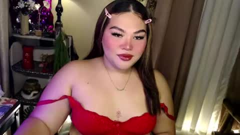 Snapshot of seductivecurvesxxx chatting on 13, 7, 2026 Its me Jazzi online show from 13, 7, 2026