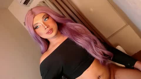 Snapshot of seductivedeluxe69 chatting on 1, 6, 2026 Deluxe online show from 1, 6, 2026