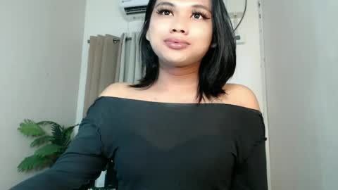 Snapshot of seductivedeluxe69 chatting on 14, 6, 2026 Deluxe online show from 14, 6, 2026