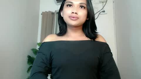 Snapshot of seductivedeluxe69 chatting on 24, 6, 2026 Deluxe online show from 24, 6, 2026