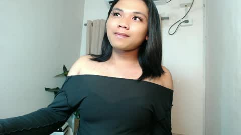 Snapshot of seductivedeluxe69 chatting on 6, 8, 2026 Deluxe online show from 6, 8, 2026