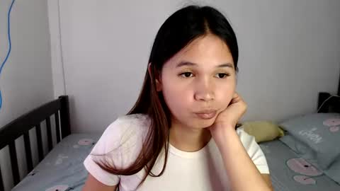 Snapshot of seductivemegoftheworld_ chatting on 17, 6, 2026 MEG online show from 17, 6, 2026
