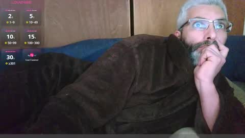 Snapshot of seewolf1000 chatting on 21, 12, 2024 seewolf1000 online show from 21, 12, 2024