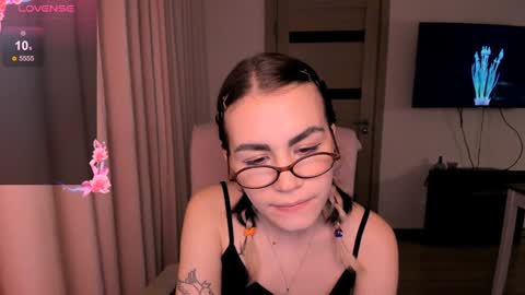 selectrra online show from 5, 12, 2024